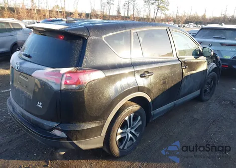 2018 Toyota Rav4 Le z USA, uszkodzony, nr VIN 2T3BFREVXJW731693